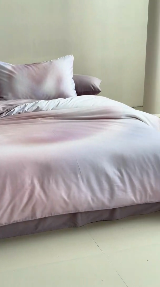 91家纺网 家纺一手货源 找家纺 赫帛 2024新款60s数码印花天丝棉磨毛四件套-极光 极光-粉紫色