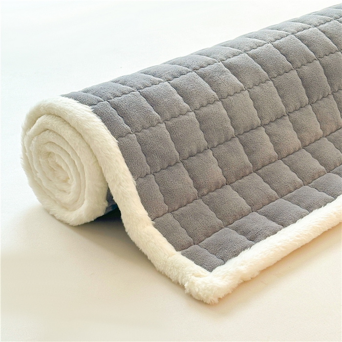 91家纺网 家纺一手货源 找家纺 喜居 2024新款印花牛奶绒床垫薄床垫床褥子床护垫 暖绒灰