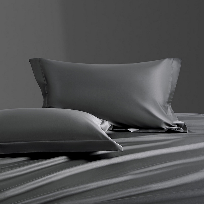 91家纺网 家纺一手货源 找家纺 轩和家居 2024新款70S长绒棉单枕套 影月黑