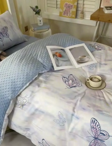 91家纺网 家纺一手货源 找家纺 金鑫汇家纺 2024新款棉加豆豆绒学生三件套 棉加豆豆绒-梦蝶