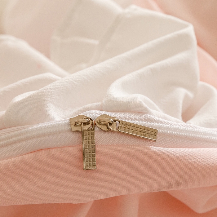 91家纺网 家纺一手货源 找家纺 罗亿家纺 2025新款洛丽塔云朵棉花边四件套场景二（提供买家秀） 萝莉小兔