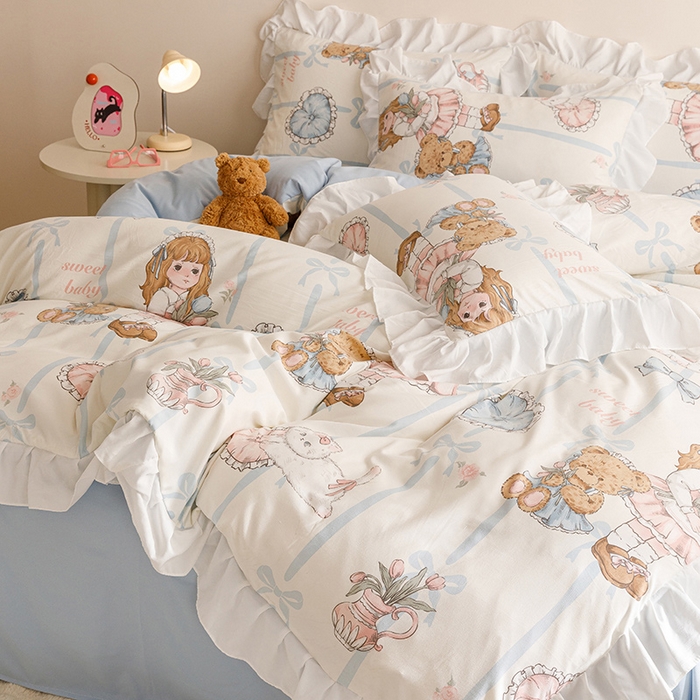 91家纺网 家纺一手货源 找家纺 罗亿家纺 2025新款洛丽塔云朵棉花边四件套场景二（提供买家秀） 春日姑娘