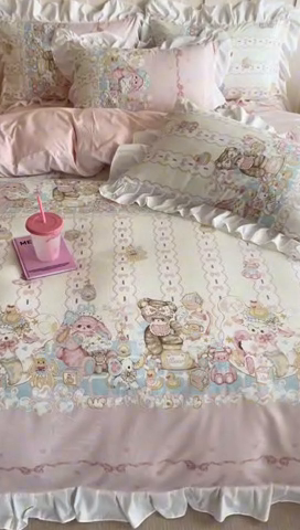 91家纺网 家纺一手货源 找家纺 罗亿家纺 2025新款洛丽塔云朵棉花边四件套场景二（提供买家秀） 萝莉小兔