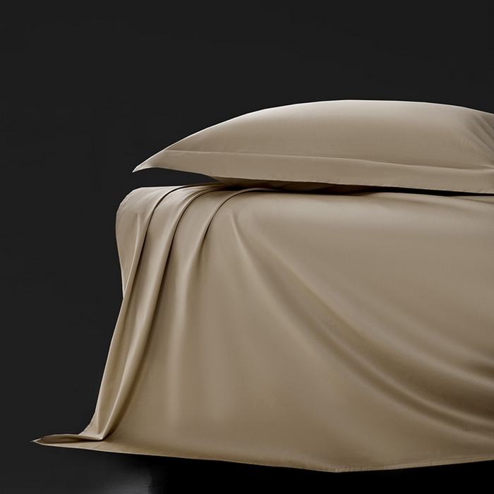 91家纺网 家纺一手货源 找家纺 轩和家居 2024新款70S长绒棉单床单 浮光金