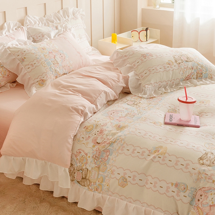 91家纺网 家纺一手货源 找家纺 罗亿家纺 2025新款洛丽塔云朵棉花边四件套场景二（提供买家秀） 萝莉小兔