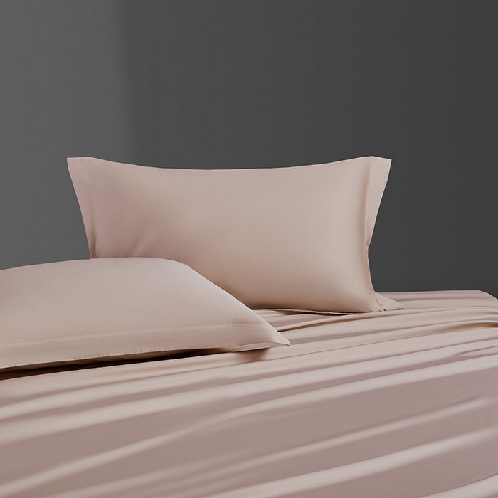 91家纺网 家纺一手货源 找家纺 轩和家居 2024新款70S长绒棉单枕套 画眉粉