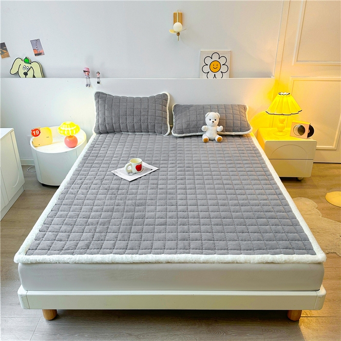 91家纺网 家纺一手货源 找家纺 喜居 2024新款印花牛奶绒床垫薄床垫床褥子床护垫 暖绒灰