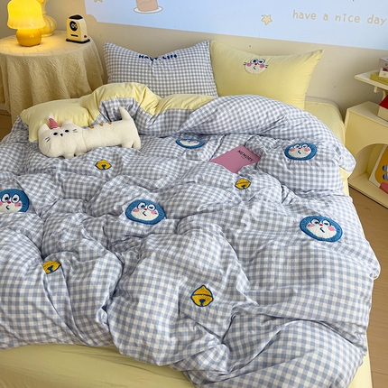 罗亿家纺 2025新款格子卡通云朵棉毛巾绣四件套场景一（提供买家秀） 小蓝叮当