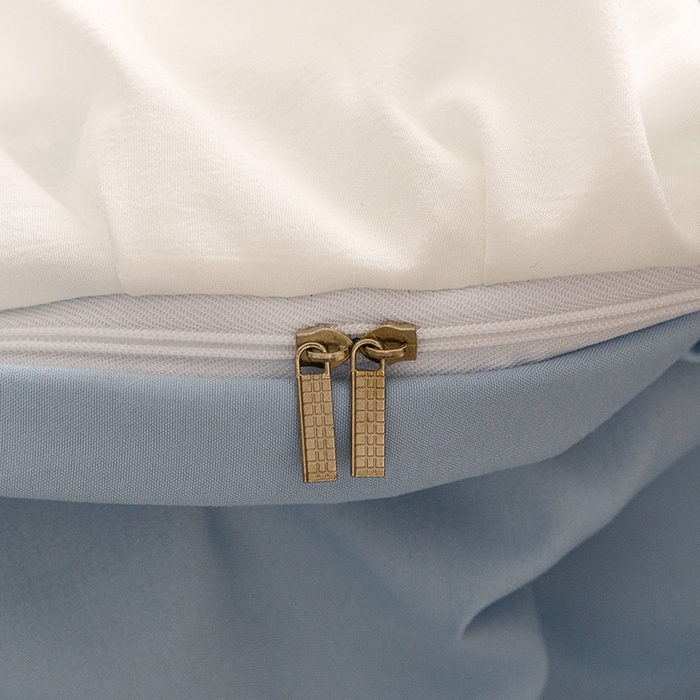 91家纺网 家纺一手货源 找家纺 罗亿家纺 2025新款洛丽塔云朵棉花边四件套场景二（提供买家秀） 春日姑娘