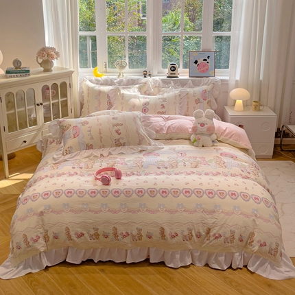 91家纺网 家纺一手货源 找家纺 （总）罗亿家纺 2025新款洛丽塔云朵棉花边四件套场景一（提供买家秀）