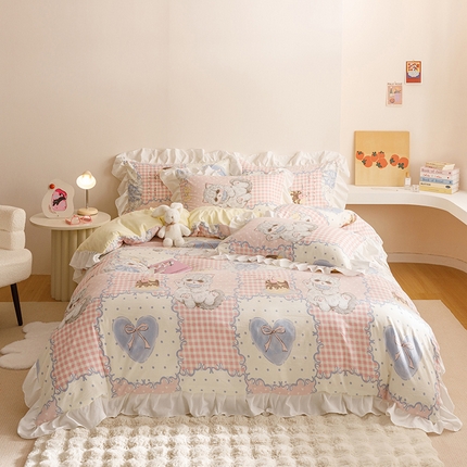 91家纺网 家纺一手货源 找家纺 罗亿家纺 2025新款洛丽塔云朵棉花边四件套场景二（提供买家秀） 猫咪蛋糕