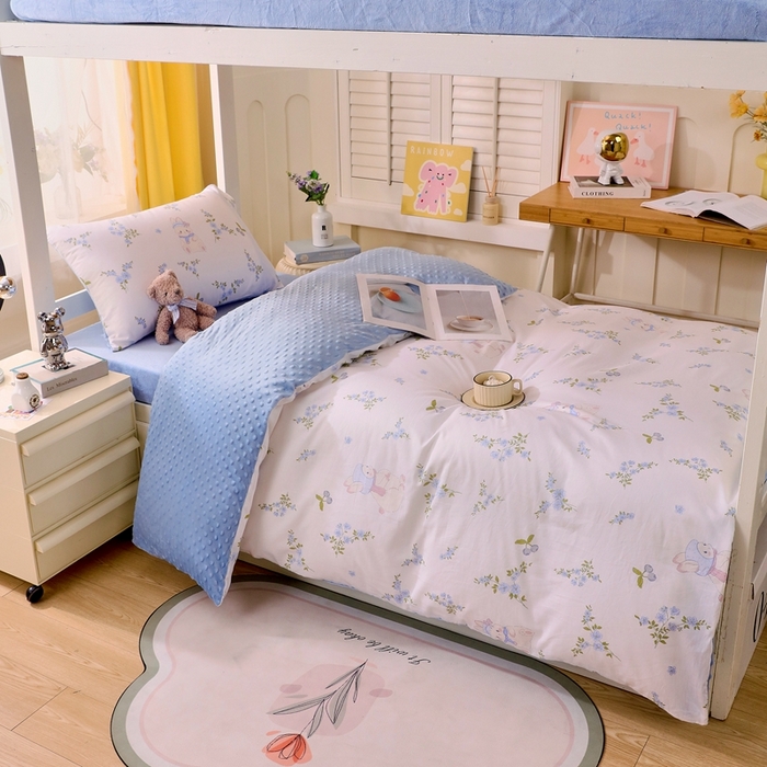 91家纺网 家纺一手货源 找家纺 金鑫汇家纺 2024新款棉加豆豆绒学生三件套 棉加豆豆绒-花丛兔