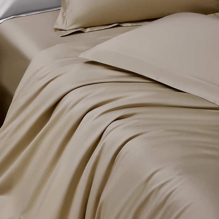 91家纺网 家纺一手货源 找家纺 轩和家居 2024新款70S长绒棉被套 浮光金