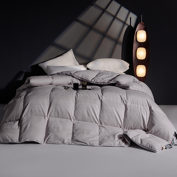 91家纺网 家纺一手货源 找家纺 御眠纺羽绒被壳 厂家直销双层全棉提花羽绒被壳自充绒淘宝京东双层防绒羽绒被壳 南西灰