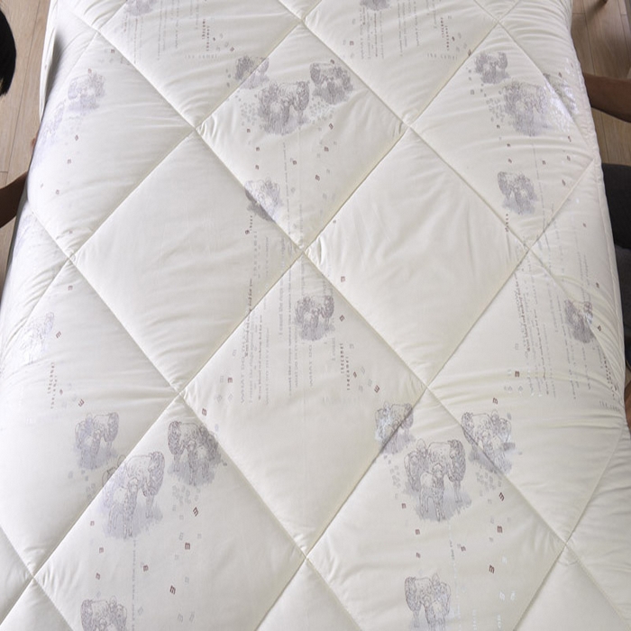 91家纺网 家纺一手货源 找家纺 2025新款亲肤舒适精品澳洲羊毛被冬被被子被芯羊毛被素雅黄