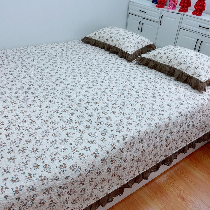 91家纺网 家纺一手货源 找家纺 暖居 2024新款纯棉绗缝夹棉榻榻米支持定制防滑全棉印花小碎花农村大炕盖三件套系列 墨尔本