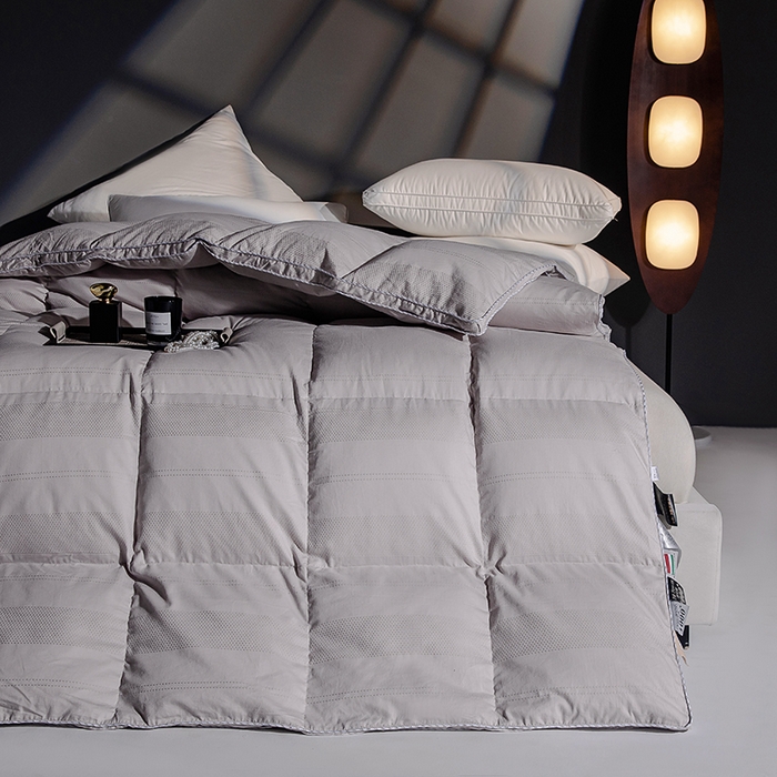 91家纺网 家纺一手货源 找家纺 静若居羽绒被壳 厂家直销双层全棉提花羽绒被壳自充绒淘宝京东双层防绒羽绒被壳 南西灰