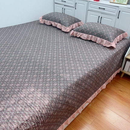 91家纺网 家纺一手货源 找家纺 （总）暖居 2025新款纯棉绗缝夹棉榻榻米支持定制防滑全棉印花小碎花农村大炕盖三件套系列