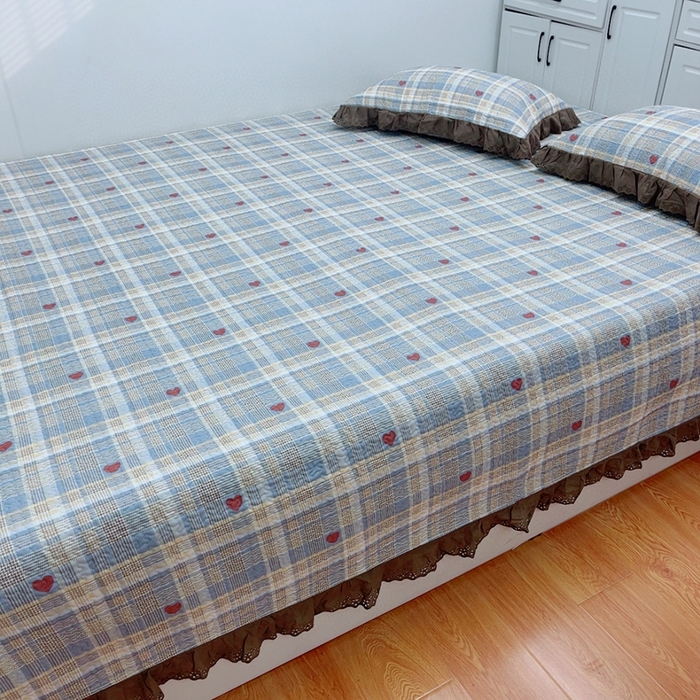 91家纺网 家纺一手货源 找家纺 暖居 2024新款纯棉绗缝夹棉榻榻米支持定制防滑全棉印花小碎花农村大炕盖三件套系列 莱恩蓝