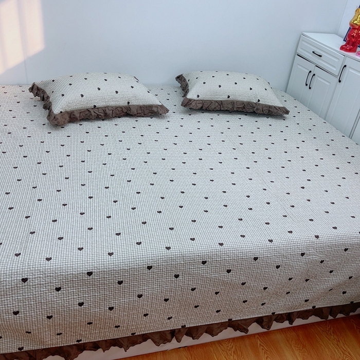 91家纺网 家纺一手货源 找家纺 暖居 2024新款纯棉绗缝夹棉榻榻米支持定制防滑全棉印花小碎花农村大炕盖三件套系列 雅格