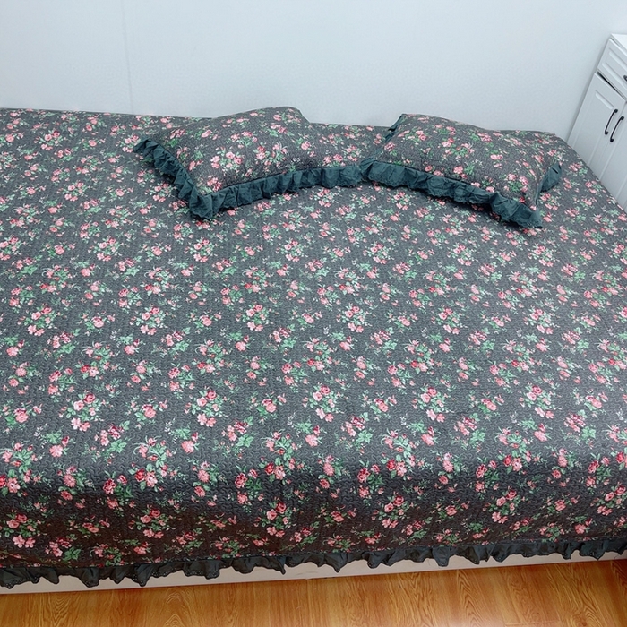 91家纺网 家纺一手货源 找家纺 暖居 2024新款纯棉绗缝夹棉榻榻米支持定制防滑全棉印花小碎花农村大炕盖三件套系列 中国美