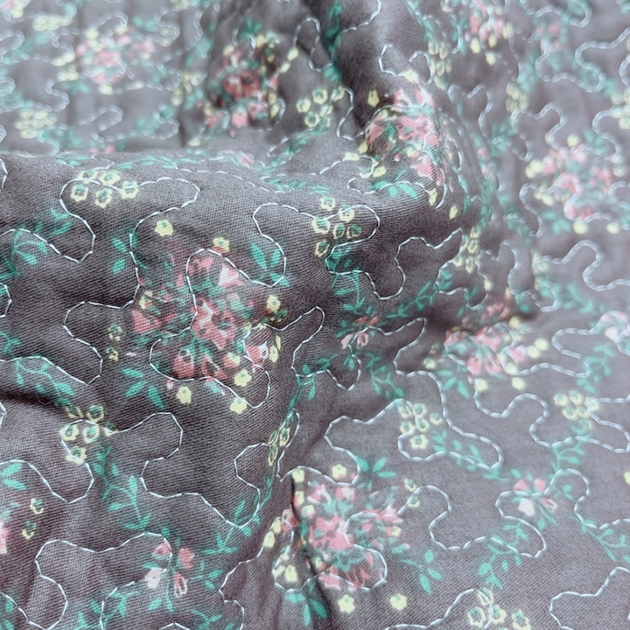 91家纺网 家纺一手货源 找家纺 暖居 2024新款纯棉绗缝夹棉榻榻米支持定制防滑全棉印花小碎花农村大炕盖三件套系列 知画