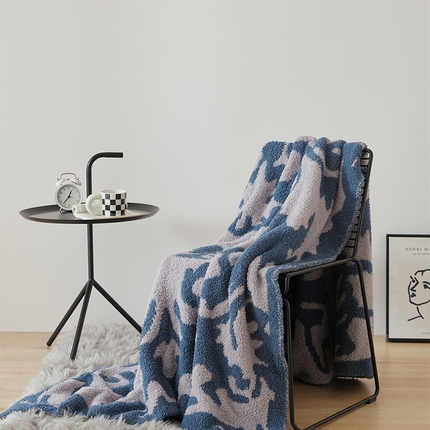 91家纺网 家纺一手货源 找家纺 2025新款柔软舒适半边绒盖毯-诺德维 诺德维-海兰