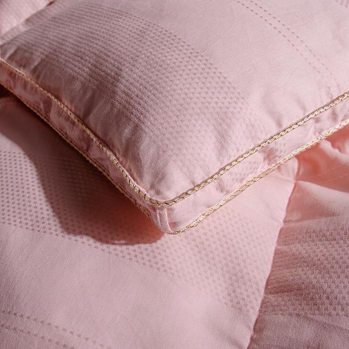 91家纺网 家纺一手货源 找家纺 静若居羽绒被壳 厂家直销双层全棉提花羽绒被壳自充绒淘宝京东双层防绒羽绒被壳 南西豆沙