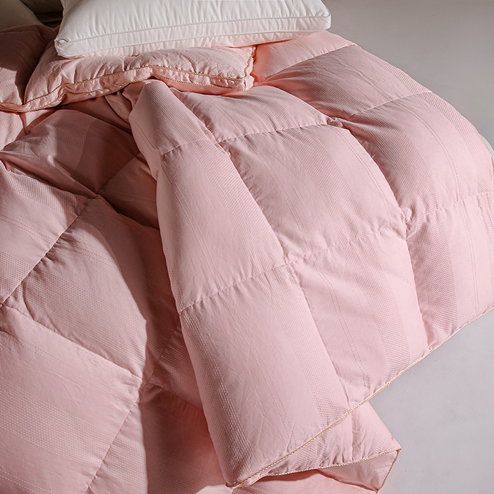 91家纺网 家纺一手货源 找家纺 御眠纺羽绒被壳 厂家直销双层全棉提花羽绒被壳自充绒淘宝京东双层防绒羽绒被壳 南西豆沙