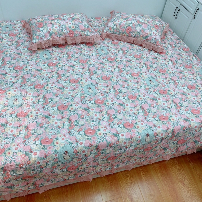 91家纺网 家纺一手货源 找家纺 暖居 2024新款纯棉绗缝夹棉榻榻米支持定制防滑全棉印花小碎花农村大炕盖三件套系列 安娜公主