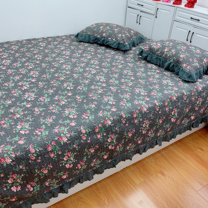 91家纺网 家纺一手货源 找家纺 暖居 2024新款纯棉绗缝夹棉榻榻米支持定制防滑全棉印花小碎花农村大炕盖三件套系列 中国美