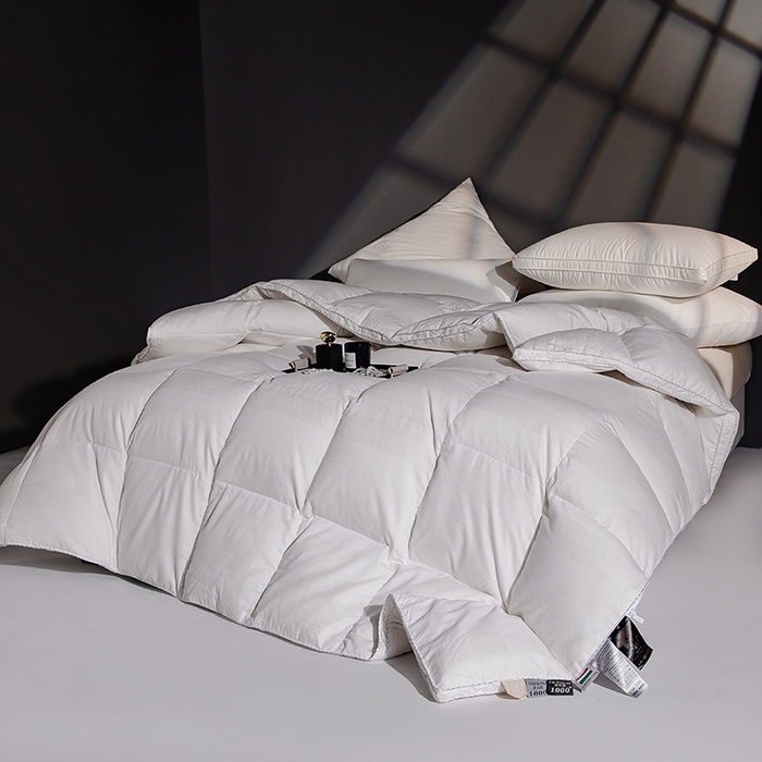 91家纺网 家纺一手货源 找家纺 静若居羽绒被壳 厂家直销双层全棉提花羽绒被壳自充绒淘宝京东双层防绒羽绒被壳 南西白