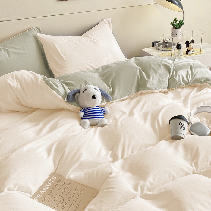 91家纺网 家纺一手货源 找家纺 沃朴家居 2024新款亲肤双拼水洗棉四件套学生三件套 抹茶芝士