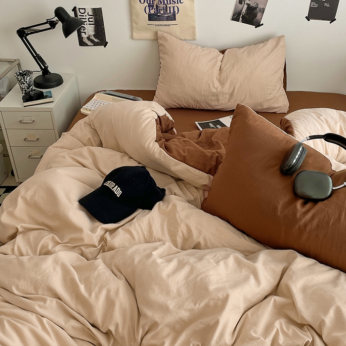 91家纺网 家纺一手货源 找家纺 思诺羽床笠 2025新款高克重微皱双拼水洗棉四件套 美拉德-咖棕