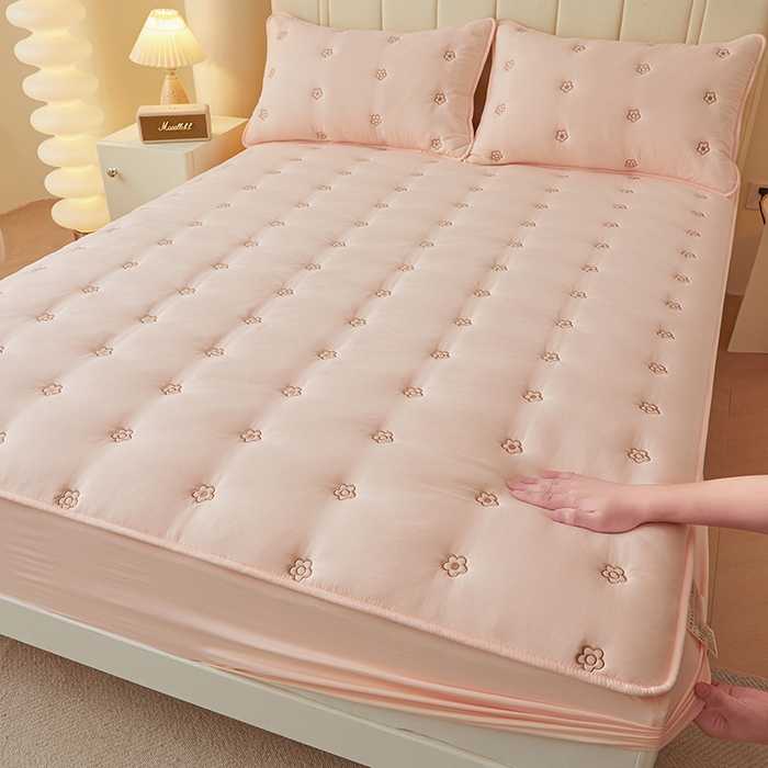 91家纺网 家纺一手货源 找家纺 笠客家纺 2024新款A类母婴级夹棉床笠单件席梦思床垫保护套防滑固定蝴蝶结床罩（买家秀联系我） 花圆玫瑰粉