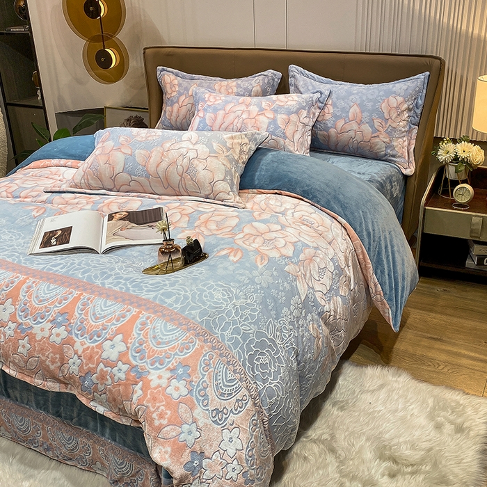 91家纺网 家纺一手货源 找家纺 金喜 2024新款230克AB版雕花牛奶绒加厚四件套-雅风 雅风-花朵蓝