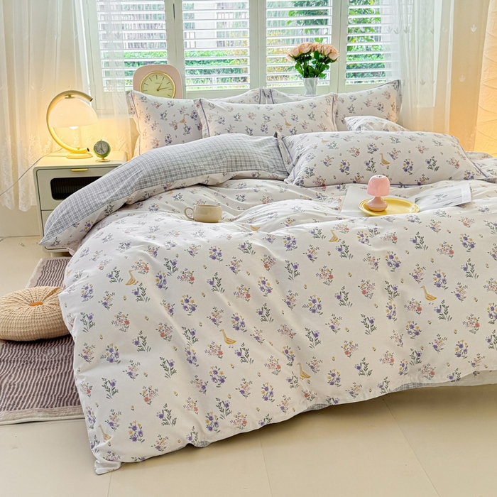 91家纺网 家纺一手货源 找家纺 洺兰家居 2025年新款全棉A类全喷气印花小清新床单床裙款四件套学生三件套 阑珊