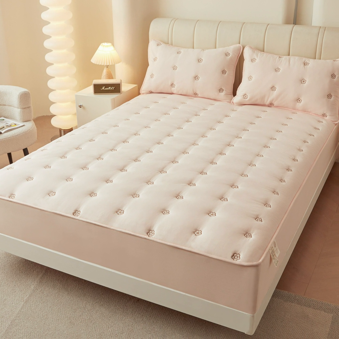 91家纺网 家纺一手货源 找家纺 笠客家纺 2024新款A类母婴级夹棉床笠单件席梦思床垫保护套防滑固定蝴蝶结床罩（买家秀联系我） 花圆玫瑰粉