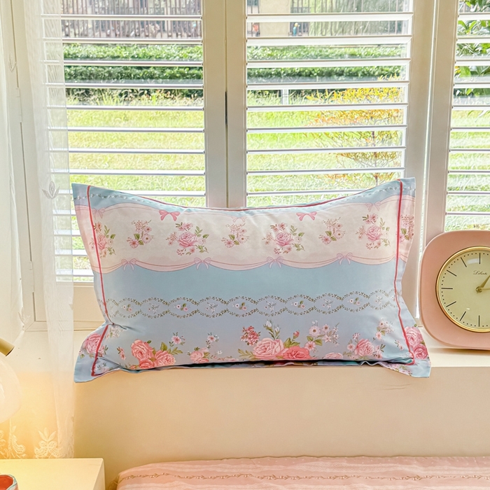 91家纺网 家纺一手货源 找家纺 洺兰家居 2025年新款全棉A类全喷气印花小清新单枕套 嫣然-蓝