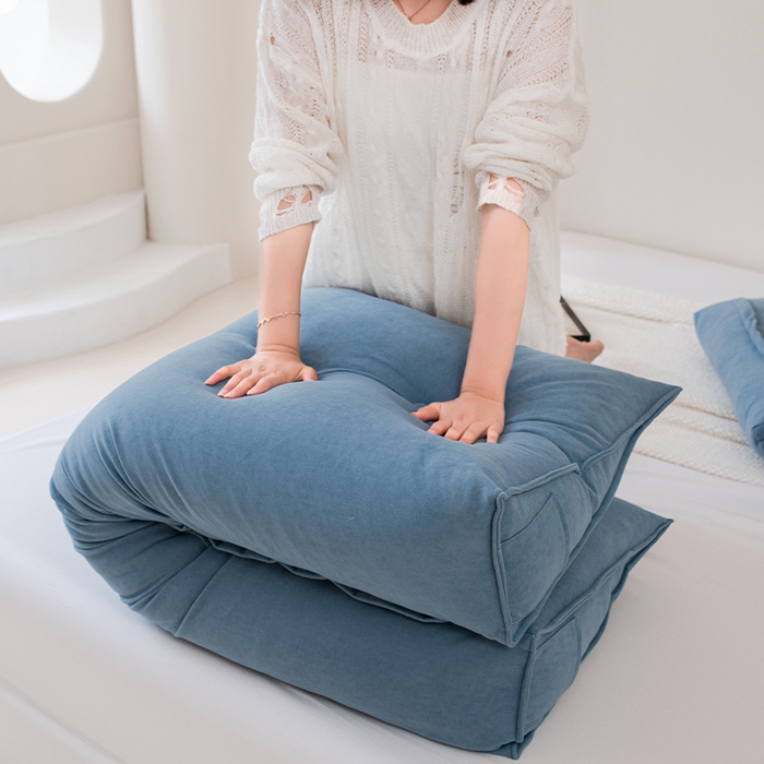 91家纺网 家纺一手货源 找家纺 碧尔家居 2025新款轻奢风床头靠枕榻榻米三角大靠垫软包加厚防撞护腰沙发靠背可拆洗蓝色