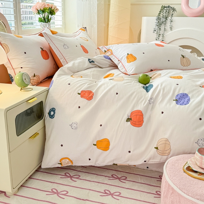91家纺网 家纺一手货源 找家纺 洺兰家居 2025年新款全棉A类全喷气印花小清新床单床裙款四件套学生三件套 南瓜派