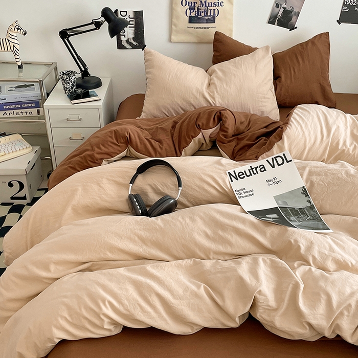 91家纺网 家纺一手货源 找家纺 思诺羽床笠 2025新款高克重微皱双拼水洗棉四件套 美拉德-咖棕