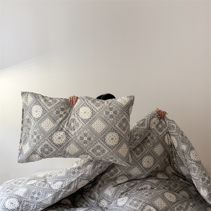 91家纺网 家纺一手货源 找家纺 窝米 2025新款ins极简风双层纱系列四件套 简韵元素