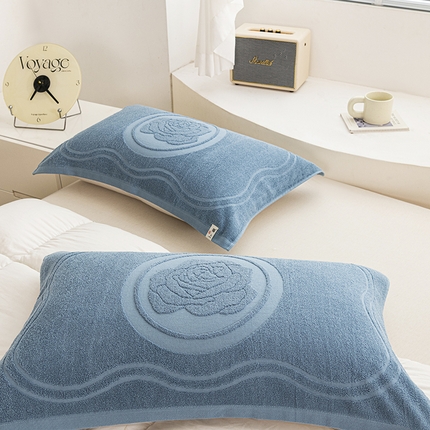 91家纺网 家纺一手货源 找家纺 美宜家 2025新款全棉怀旧老式毛巾圈枕巾一对 盛开浅灰