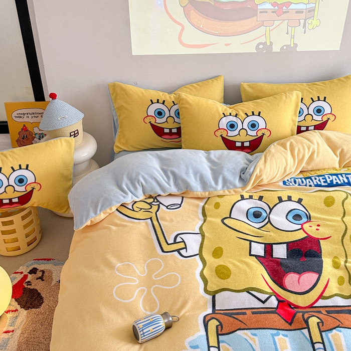 91家纺网 家纺一手货源 找家纺 金爱家 2024新品正版海绵宝宝授权大版卡通平网数码印花加厚高克重牛奶绒系列四件套 咖啡海绵宝宝