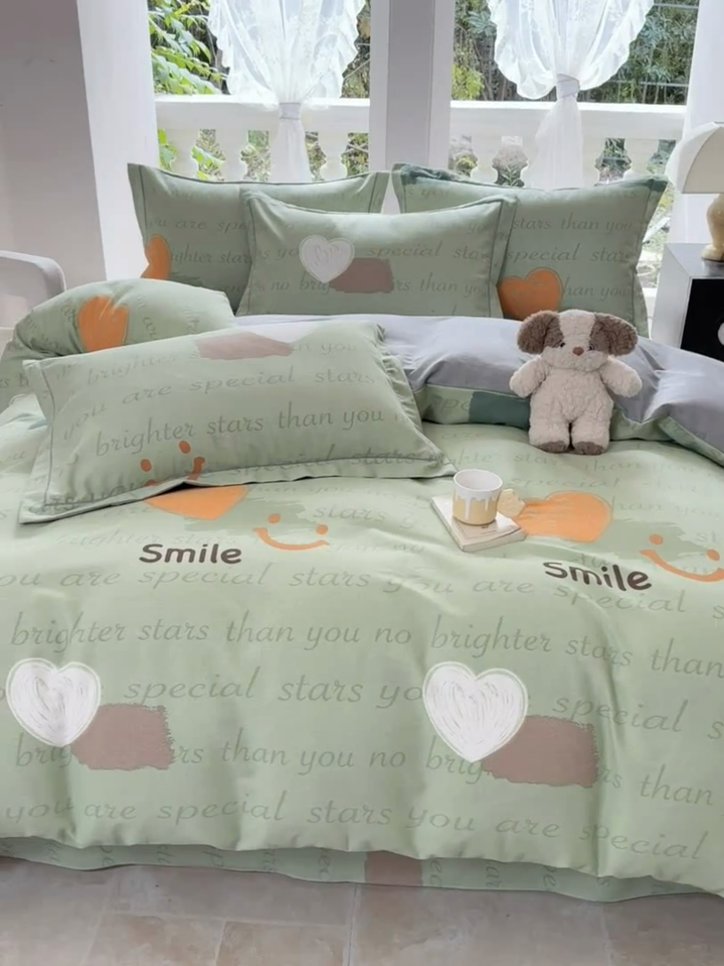 91家纺网 家纺一手货源 找家纺 优品阁 2024新款亲肤舒适全棉磨毛四件套学生三件套系列  微笑生活