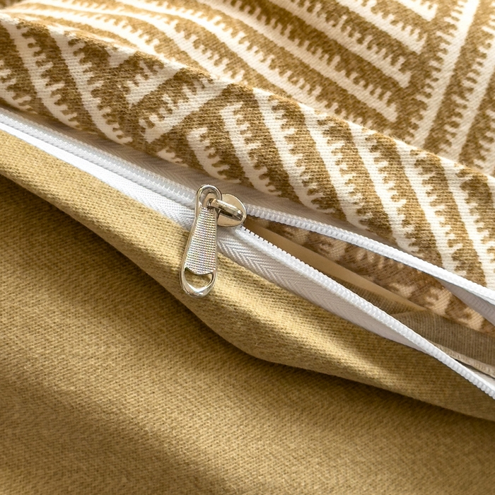 91家纺网 家纺一手货源 找家纺 优品阁 2024新款亲肤舒适全棉磨毛四件套学生三件套系列  莫利格-咖