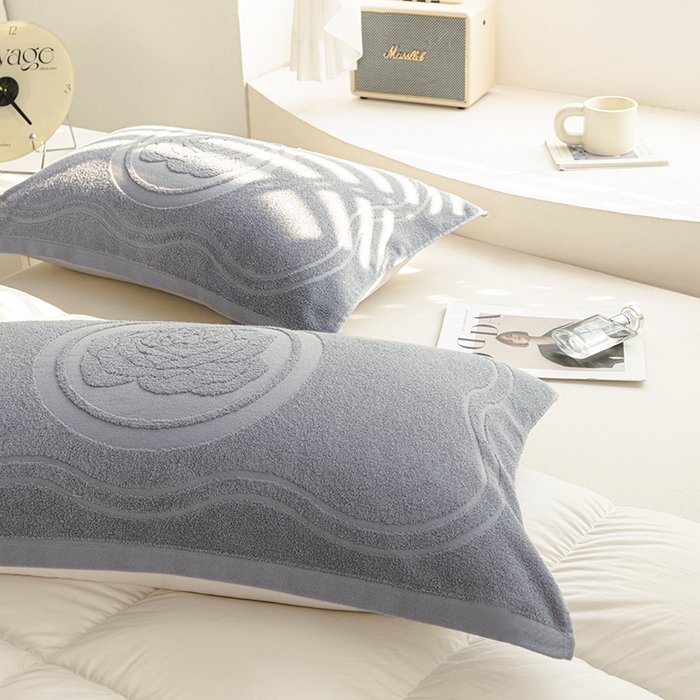 91家纺网 家纺一手货源 找家纺 美宜家 2025新款全棉怀旧老式毛巾圈枕巾一对 盛开浅灰