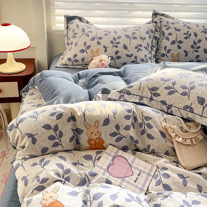 91家纺网 家纺一手货源 找家纺 暖芯优选 2025新款小清新印花全棉磨毛四件套林见兔