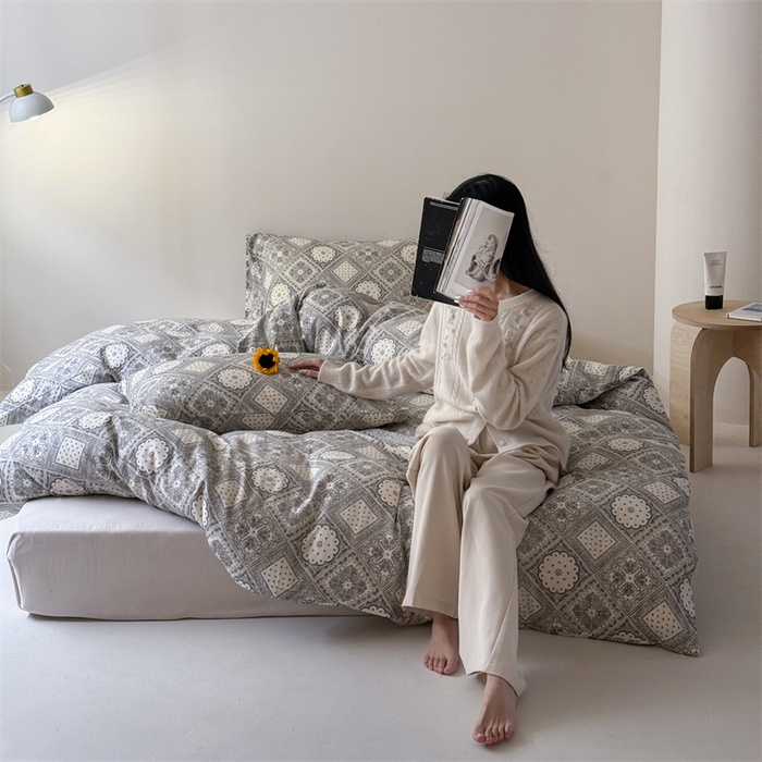 91家纺网 家纺一手货源 找家纺 窝米 2025新款ins极简风双层纱系列四件套 简韵元素